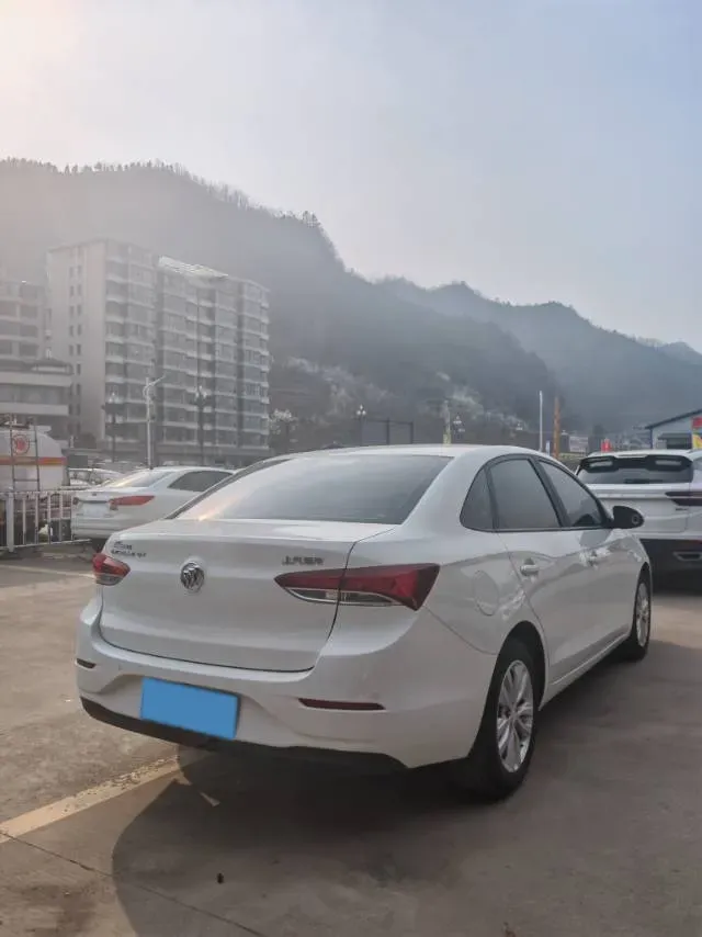 2021 Buick Excelle 1.5L 113HP L4 6AT,autocango,china used car exporter,china ev exporter,chinese used car exporter,chinese used ev exporter