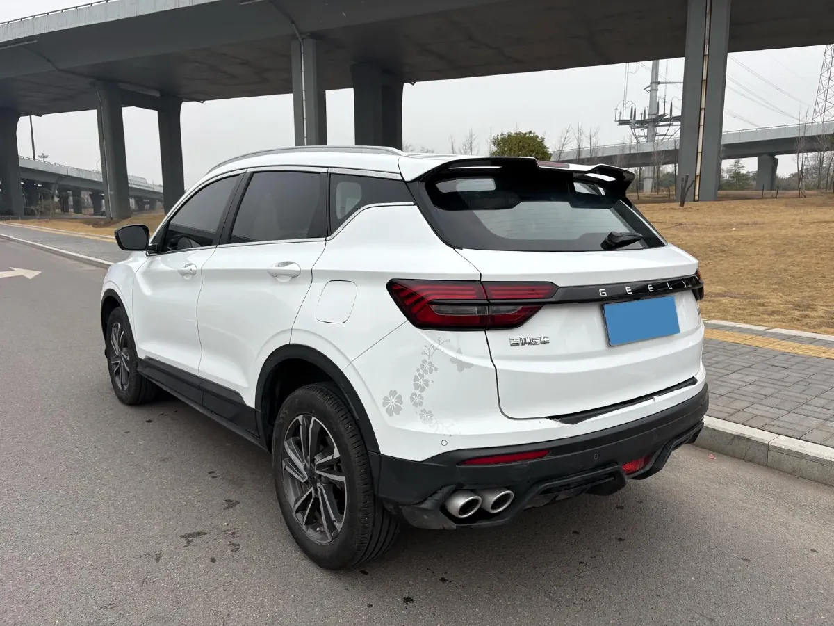 2023 Geely Coolray 1.5T 181HP L4 7DCT,autocango,china used car exporter,china ev exporter,chinese used car exporter,chinese used ev exporter