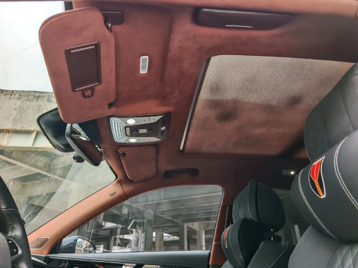 2022 HongQi HS5 2.0T 224HP L4 6AT,autocango,china used car exporter,china ev exporter,chinese used car exporter,chinese used ev exporter