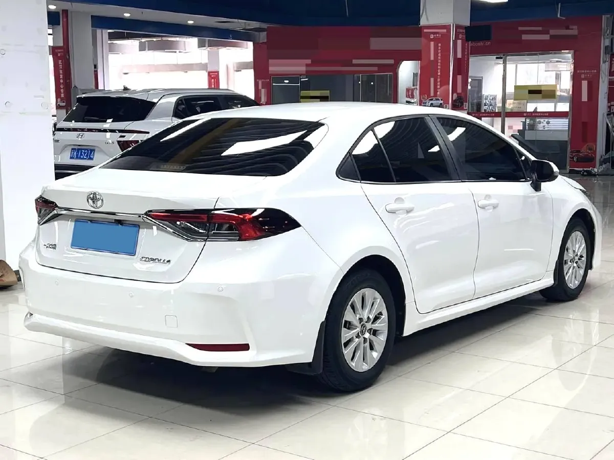 2021 Toyota Corolla 1.2T 116HP L4 CVT,autocango,china used car exporter,china ev exporter,chinese used car exporter,chinese used ev exporter