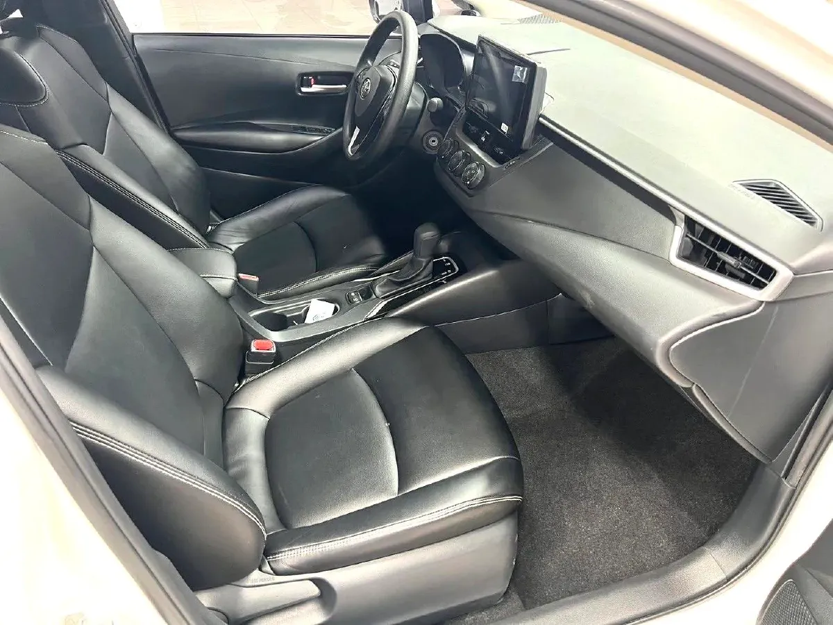 2021 Toyota Corolla 1.2T 116HP L4 CVT,autocango,china used car exporter,china ev exporter,chinese used car exporter,chinese used ev exporter