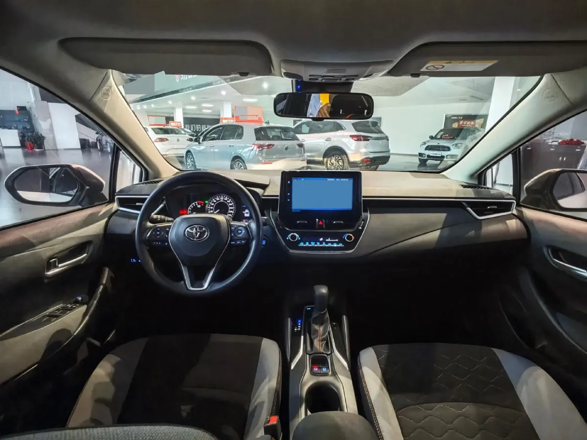 2021 Toyota Corolla 1.2T 116HP L4 CVT,autocango,china used car exporter,china ev exporter,chinese used car exporter,chinese used ev exporter