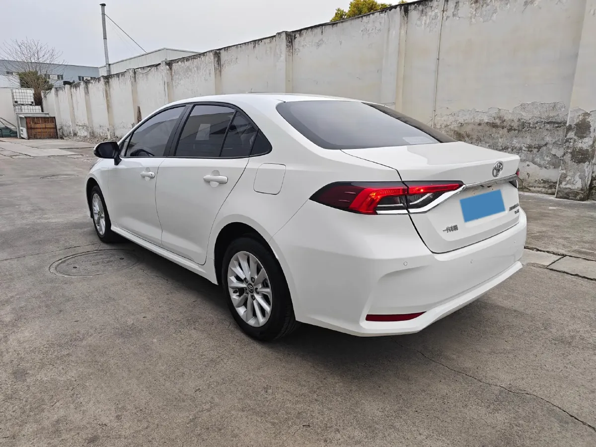 2021 Toyota Corolla 1.2T 116HP L4 CVT,autocango,china used car exporter,china ev exporter,chinese used car exporter,chinese used ev exporter