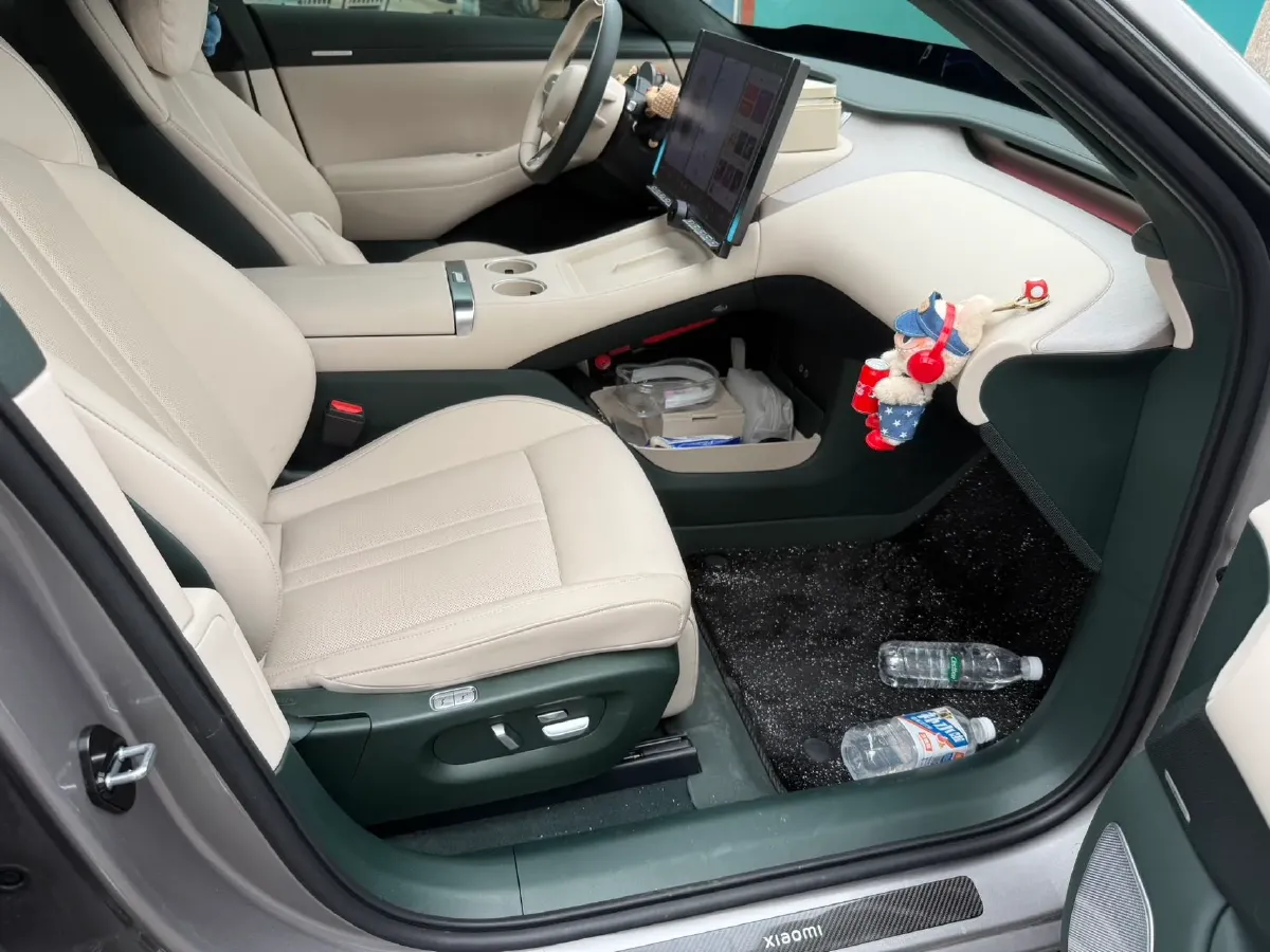 2025 MI YU7 BEV 101.7KWH,autocango,china used car exporter,china ev exporter,chinese used car exporter,chinese used ev exporter