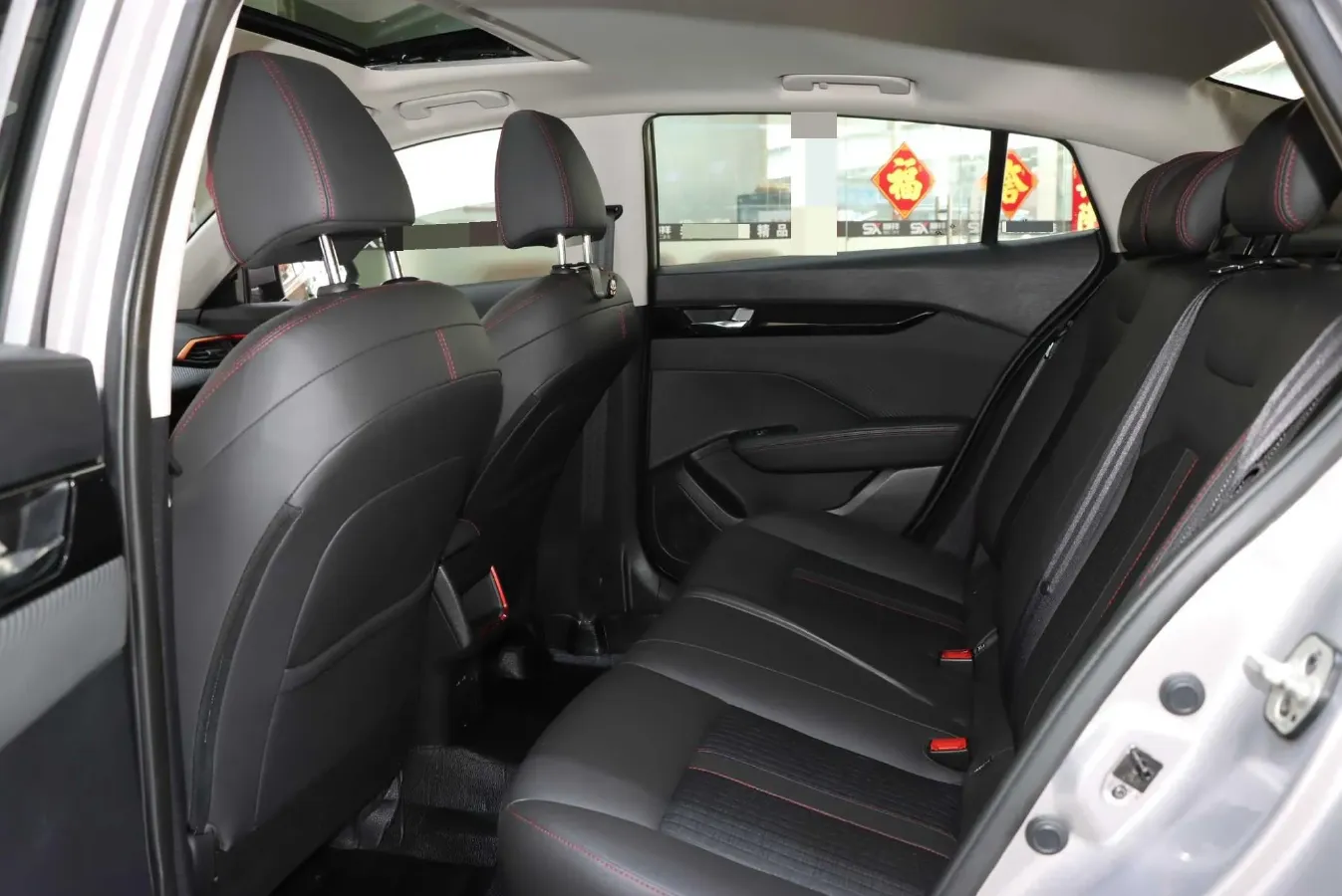 2021 DongFeng Aeolus YiXuan 1.5T 150HP L4 6DCT,autocango,china used car exporter,china ev exporter,chinese used car exporter,chinese used ev exporter