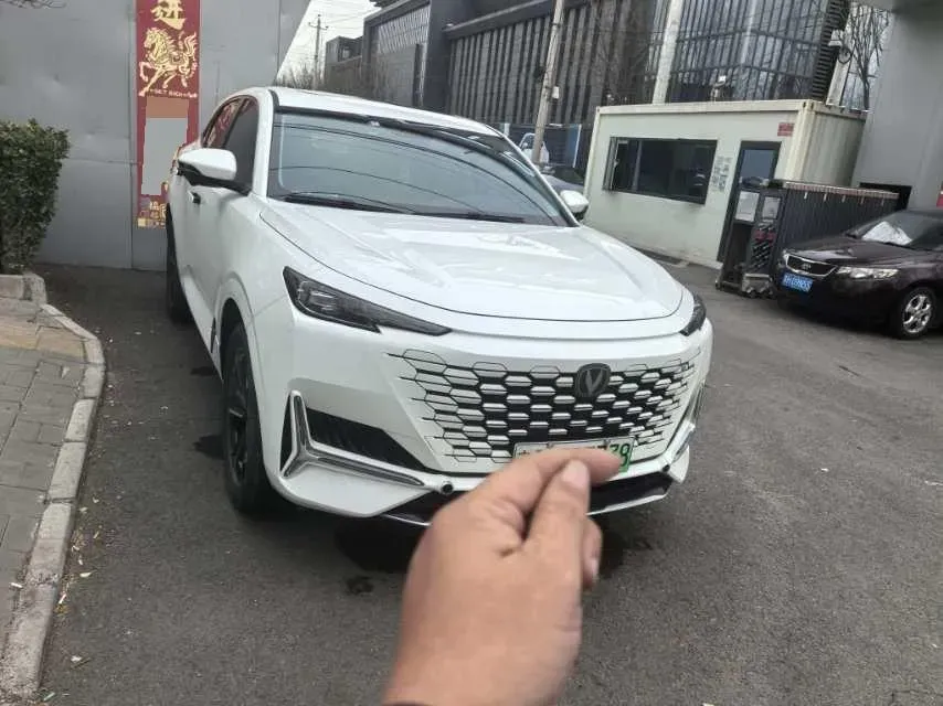 2023 ChangAn UNI-K iDD 1.5T 170HP L4 6TCT PHEV 28.39KWH,autocango,china used car exporter,china ev exporter,chinese used car exporter,chinese used ev exporter