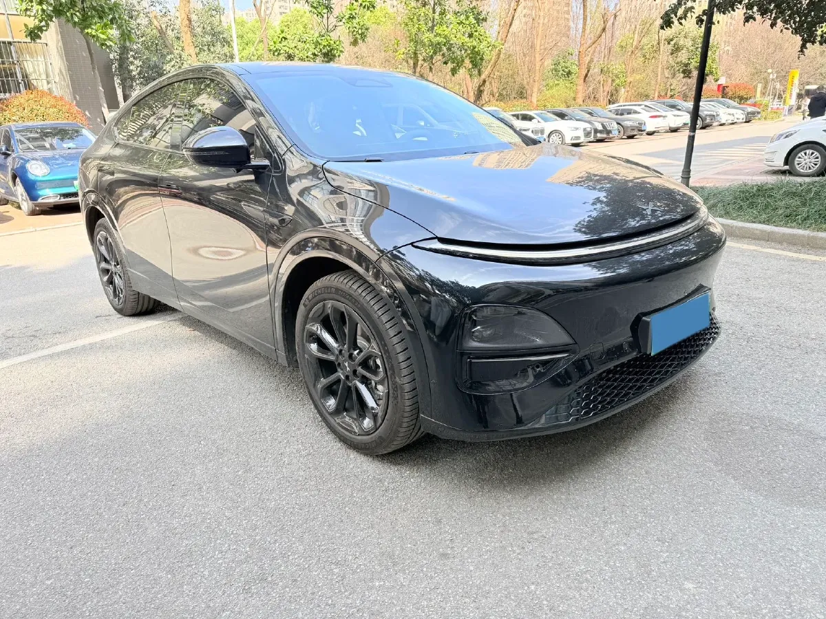 2025 Xpeng G6 BEV 68.5KWH,autocango,china used car exporter,china ev exporter,chinese used car exporter,chinese used ev exporter