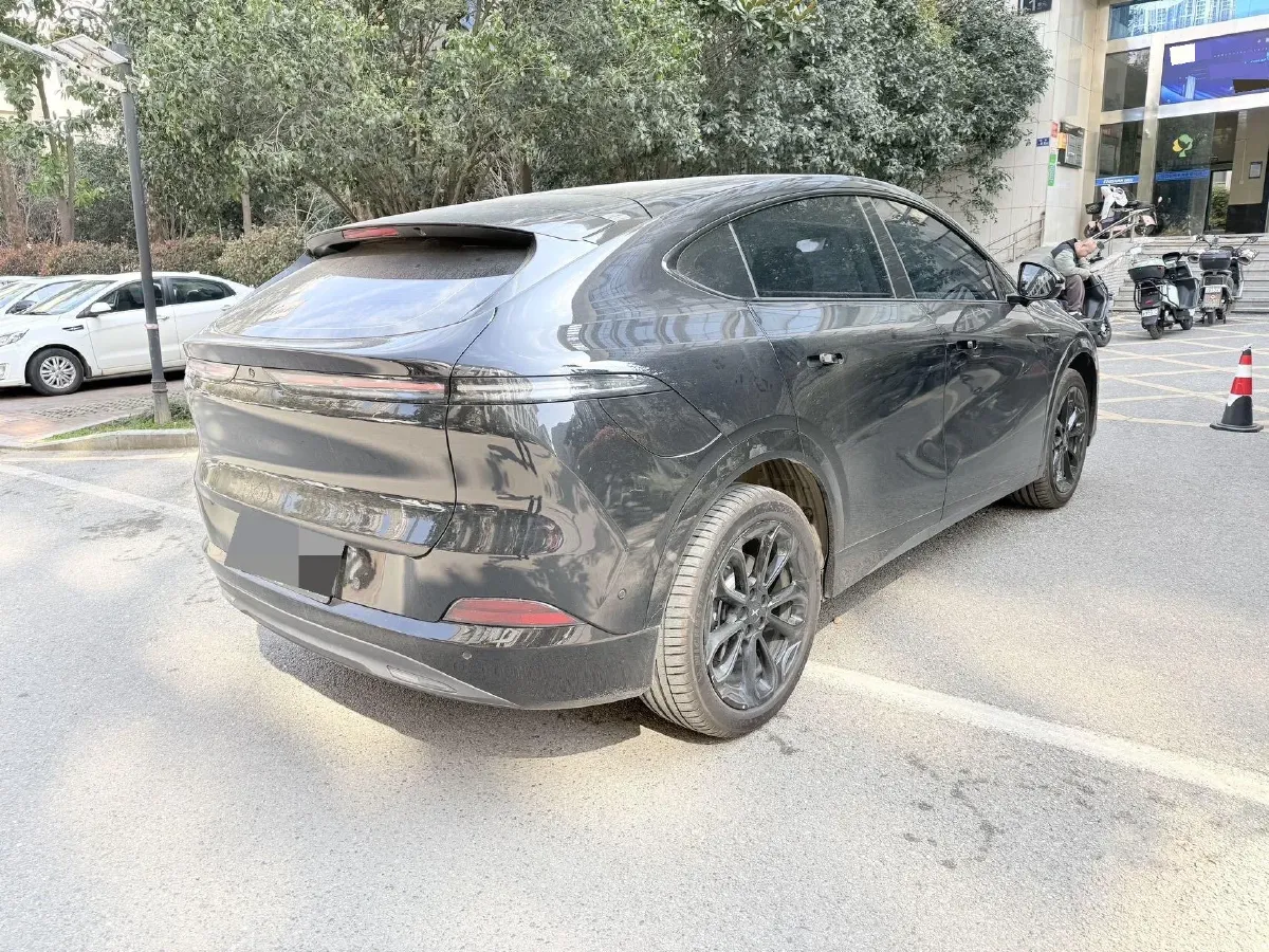 2025 Xpeng G6 BEV 68.5KWH,autocango,china used car exporter,china ev exporter,chinese used car exporter,chinese used ev exporter