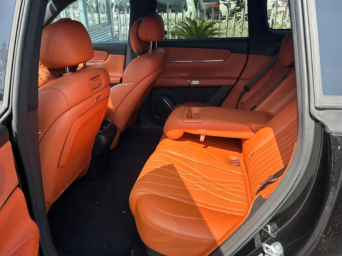 2025 ChangAn QiYuan Q07 1.5T 150HP L4 E-CVT PHEV,autocango,china used car exporter,china ev exporter,chinese used car exporter,chinese used ev exporter