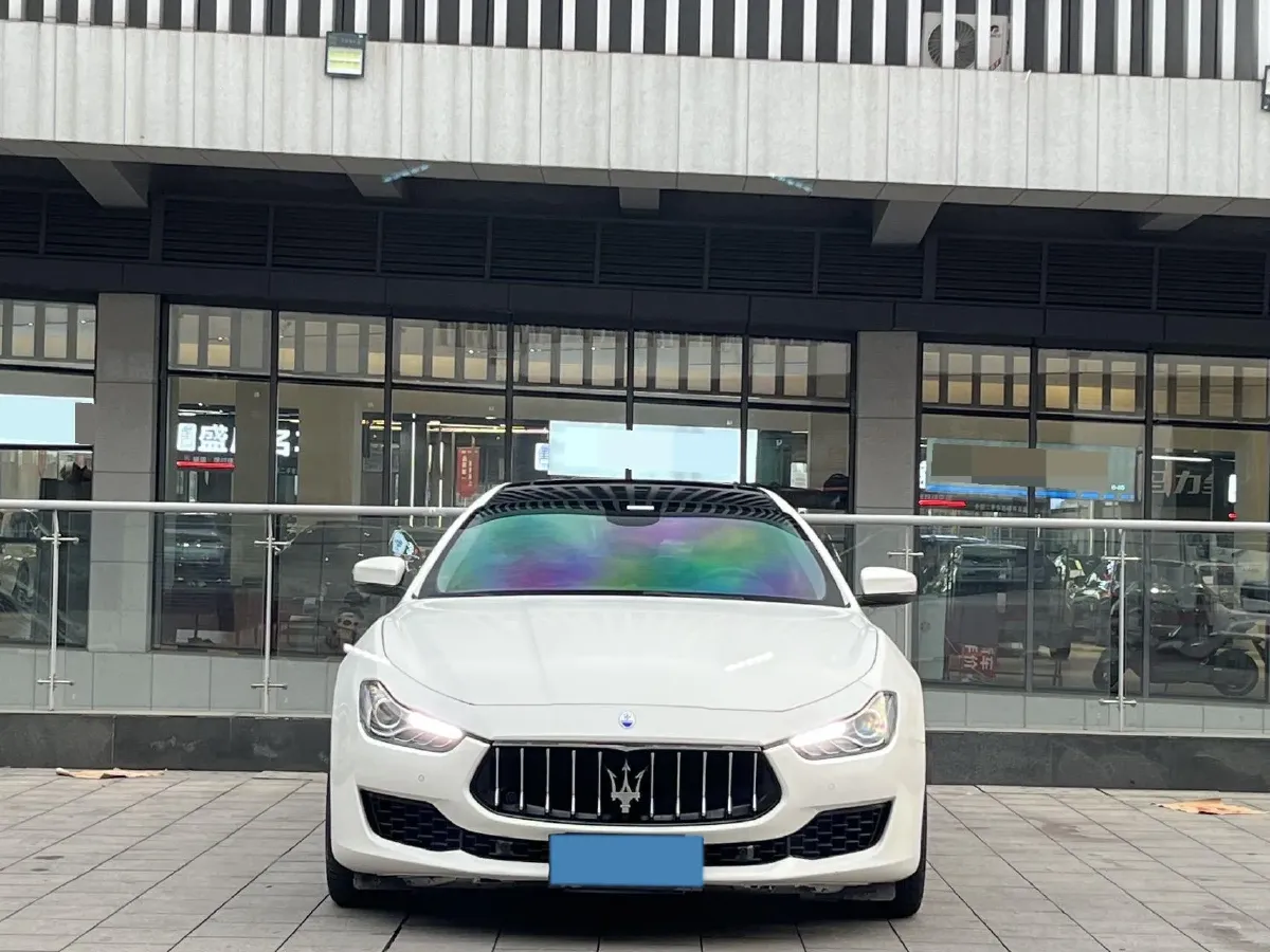 2018 Maserati Ghibli 3.0T 350HP V6 8AT,autocango,china used car exporter,china ev exporter,chinese used car exporter,chinese used ev exporter