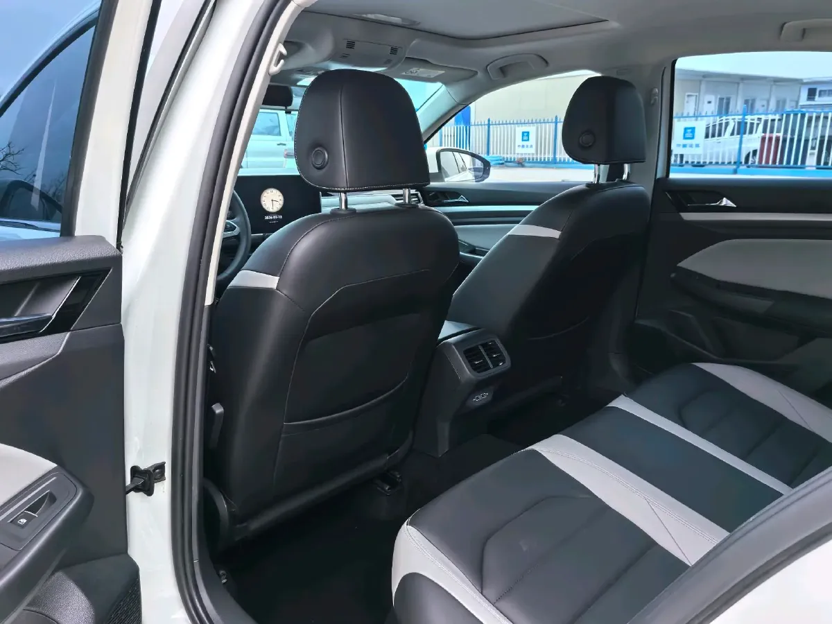 2023 Volkswagen Bora 1.5T 160HP L4 7DCT,autocango,china used car exporter,china ev exporter,chinese used car exporter,chinese used ev exporter