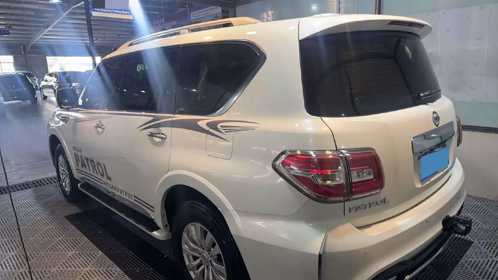 2018 Nissan Patrol 4.0L 279HP V6 7AT,autocango,china used car exporter,china ev exporter,chinese used car exporter,chinese used ev exporter