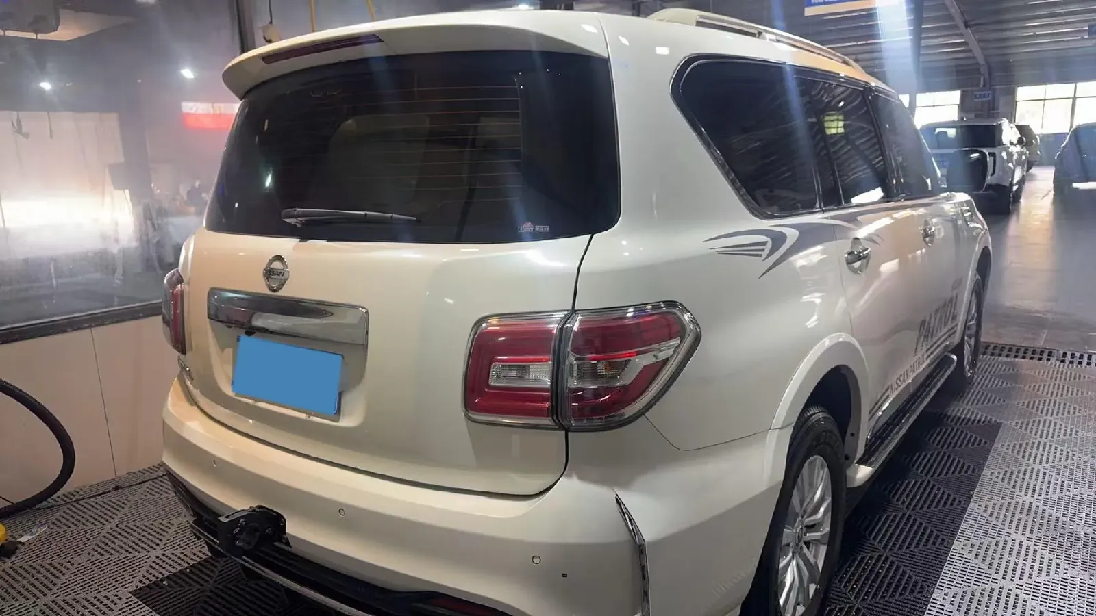 2018 Nissan Patrol 4.0L 279HP V6 7AT,autocango,china used car exporter,china ev exporter,chinese used car exporter,chinese used ev exporter