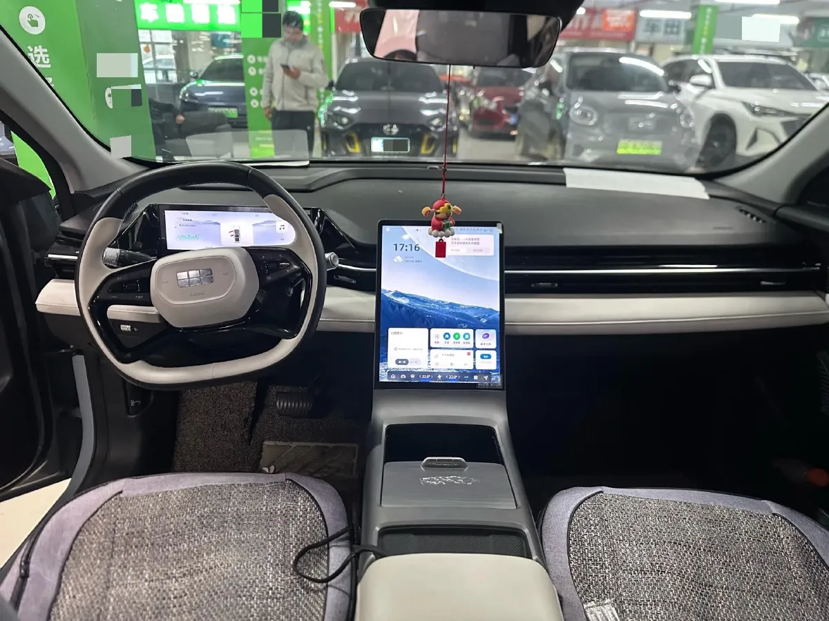 2023 Geely Galaxy L6 1.5T 163HP L4 3DHT PHEV,autocango,china used car exporter,china ev exporter,chinese used car exporter,chinese used ev exporter