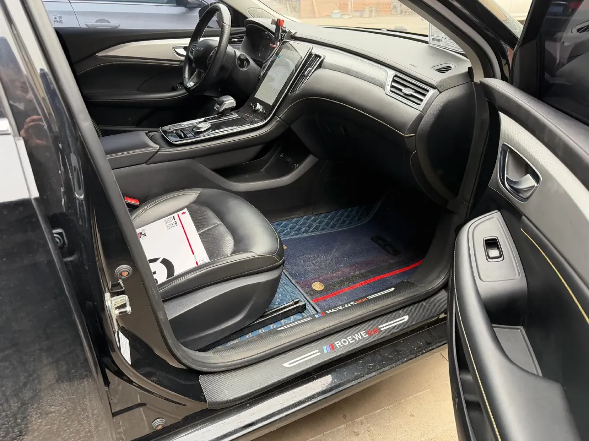 2020 Roewe i6 MAX 1.5T 169HP L4 AMT PHEV,autocango,china used car exporter,china ev exporter,chinese used car exporter,chinese used ev exporter