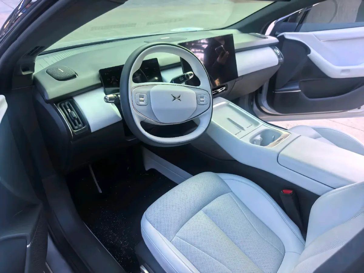 2024 Xpeng P7+ BEV 60.7KWH,autocango,china used car exporter,china ev exporter,chinese used car exporter,chinese used ev exporter