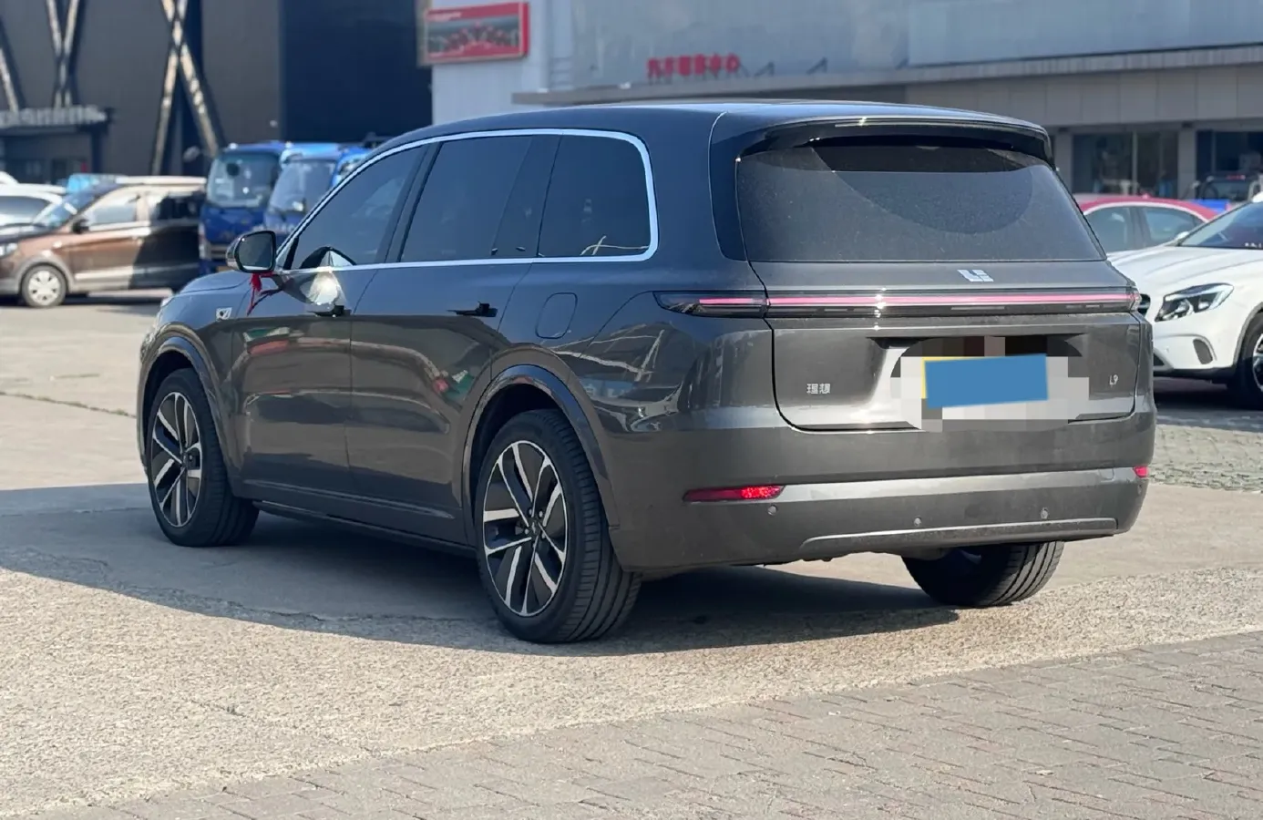 2022 Li L9 Range Extended 154HP REEV 42.6KWH,autocango,china used car exporter,china ev exporter,chinese used car exporter,chinese used ev exporter