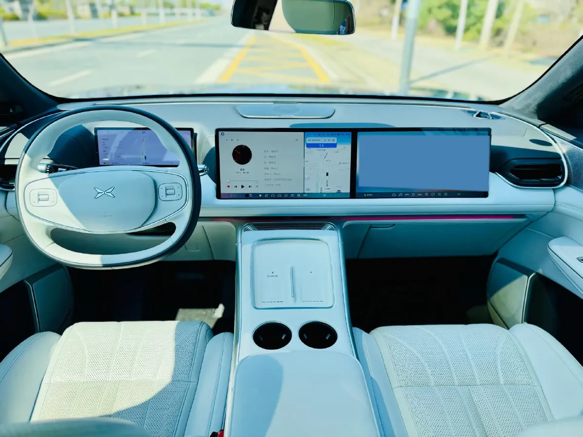 2025 Xpeng G9 BEV 79KWH,autocango,china used car exporter,china ev exporter,chinese used car exporter,chinese used ev exporter