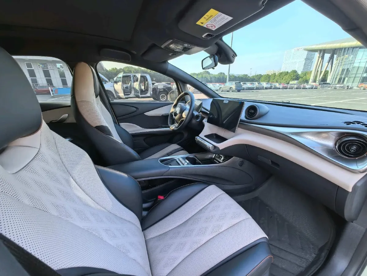 2023 BYD Dolphin BEV 44.928KWH,autocango,china used car exporter,china ev exporter,chinese used car exporter,chinese used ev exporter