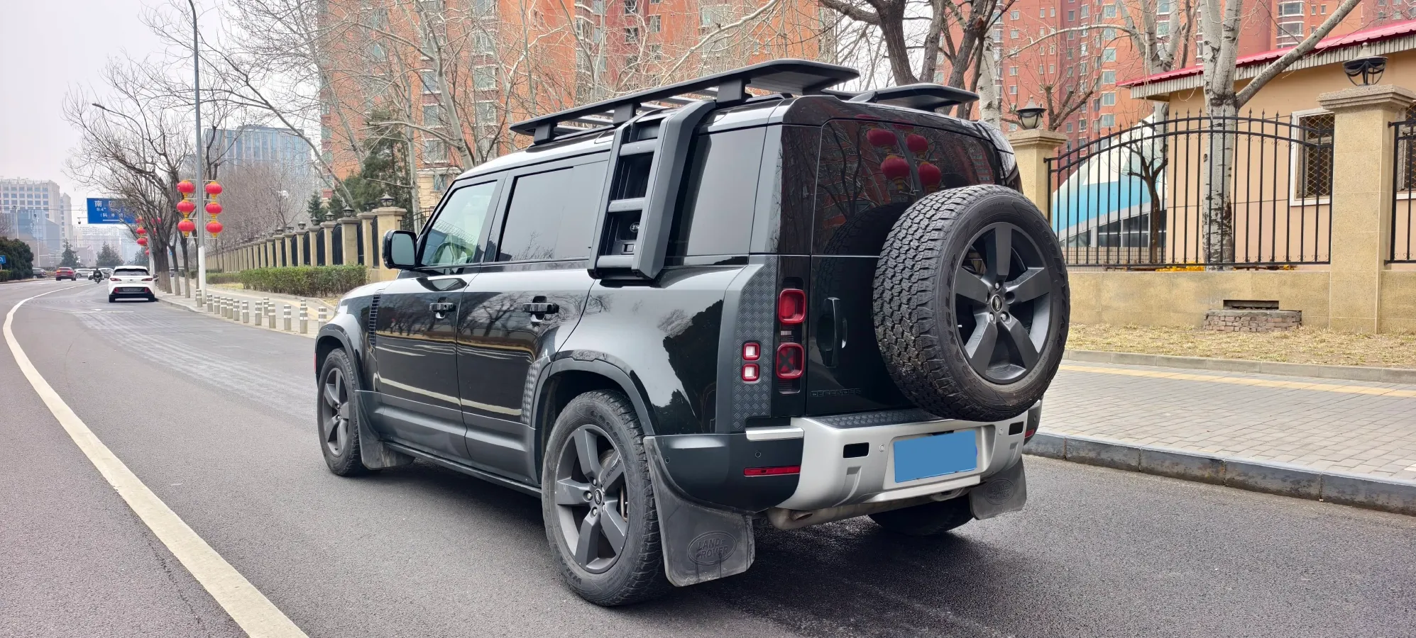 2021 Land Rover Defender 3.0T 400HP L6 8AT,autocango,china used car exporter,china ev exporter,chinese used car exporter,chinese used ev exporter