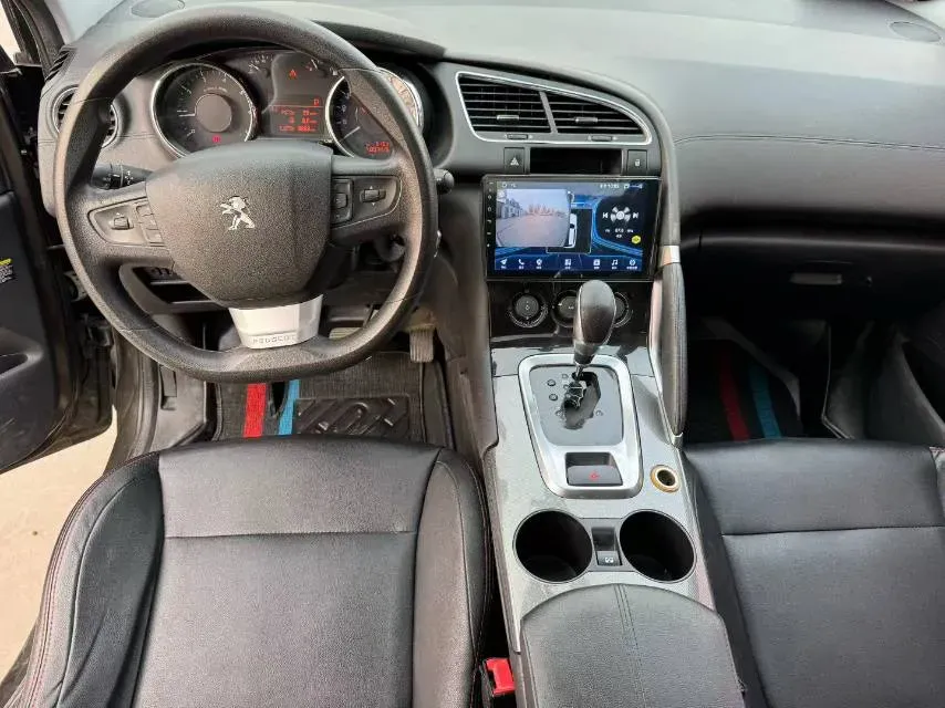 2016 Peugeot 3008 2.0L 147HP L4 6AT,autocango,china used car exporter,china ev exporter,chinese used car exporter,chinese used ev exporter