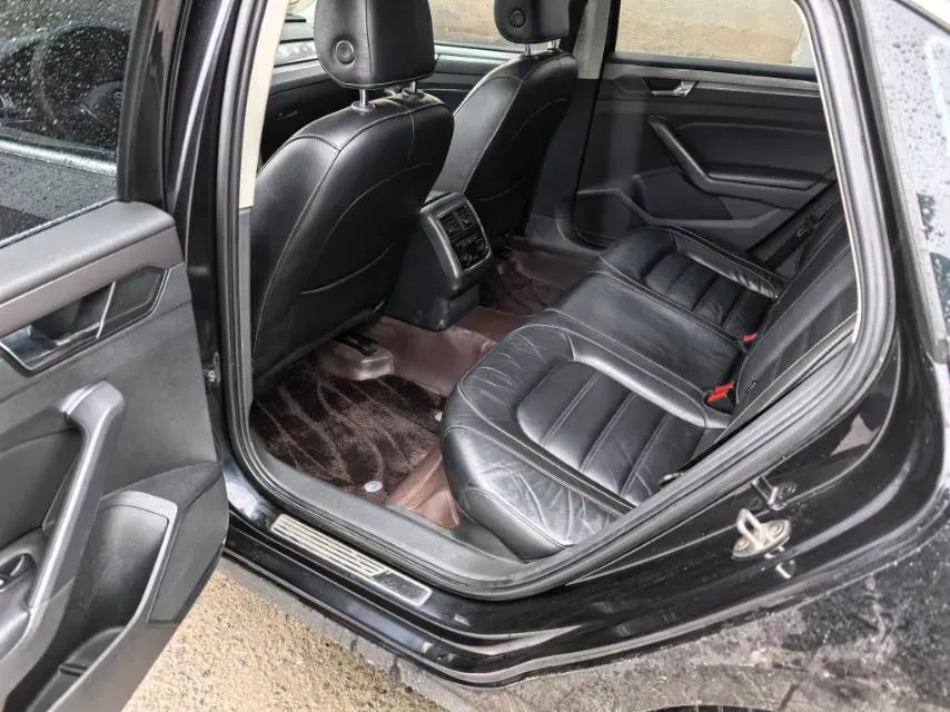 2017 Volkswagen Passat 1.8T 180HP L4 7DCT,autocango,china used car exporter,china ev exporter,chinese used car exporter,chinese used ev exporter