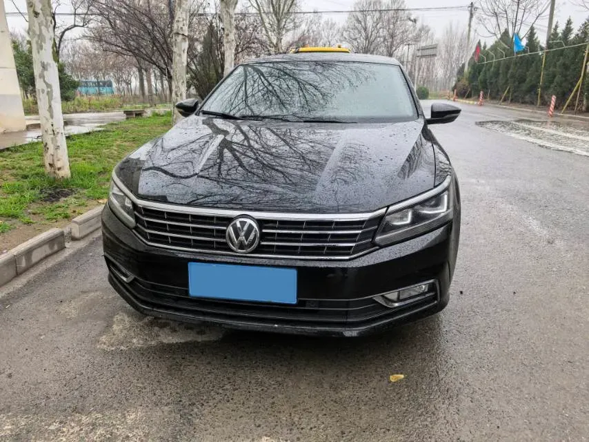 2017 Volkswagen Passat 1.8T 180HP L4 7DCT,autocango,china used car exporter,china ev exporter,chinese used car exporter,chinese used ev exporter