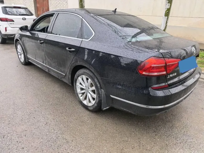 2017 Volkswagen Passat 1.8T 180HP L4 7DCT,autocango,china used car exporter,china ev exporter,chinese used car exporter,chinese used ev exporter