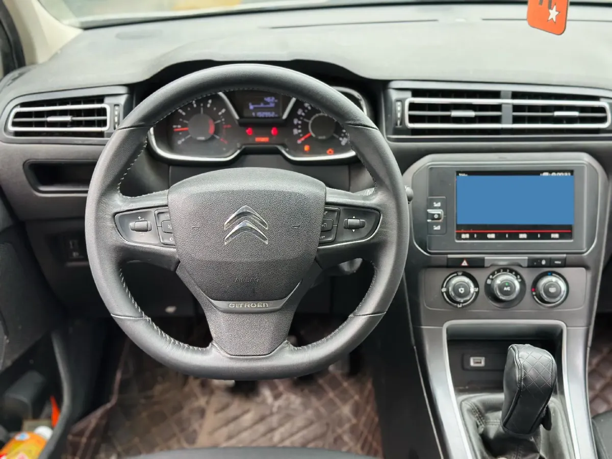 2018 Citroen C4 C-Quatre 1.6L 117HP L4 5MT,autocango,china used car exporter,china ev exporter,chinese used car exporter,chinese used ev exporter