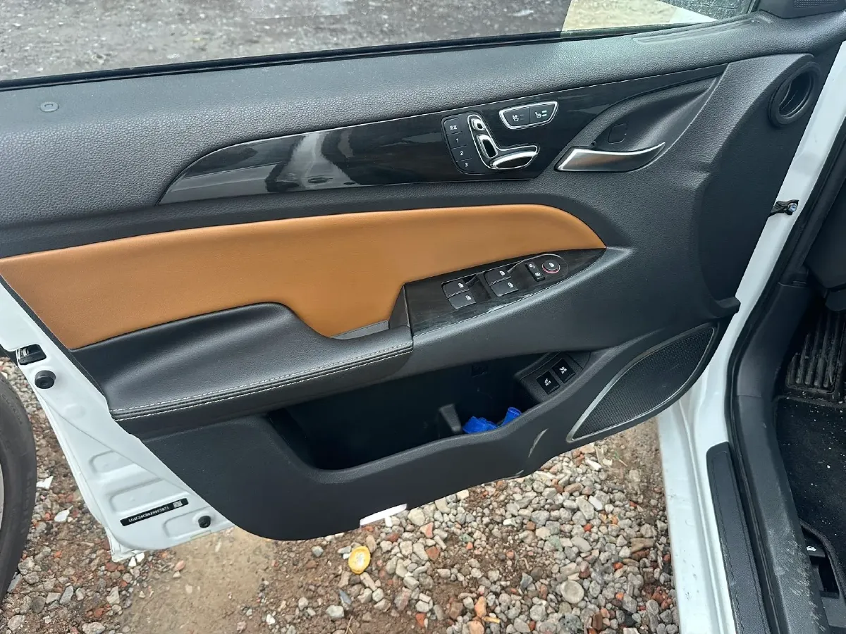 2018 BYD Qin BEV 60.48KWH,autocango,china used car exporter,china ev exporter,chinese used car exporter,chinese used ev exporter