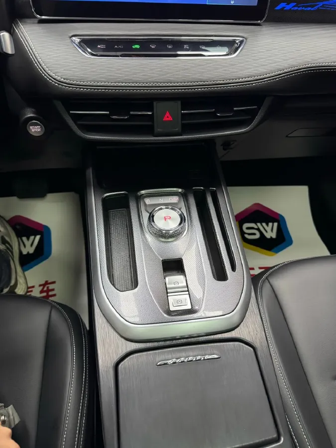 2021 Haval Jolion 1.5T 150HP L4 7DCT,autocango,china used car exporter,china ev exporter,chinese used car exporter,chinese used ev exporter