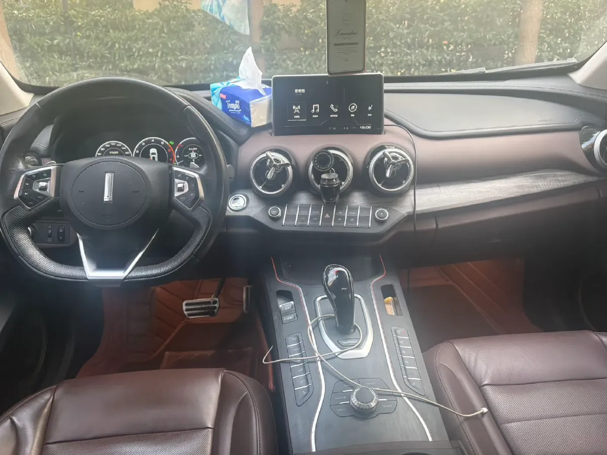 2019 WEY VV7 2.0T 227HP L4 7DCT,autocango,china used car exporter,china ev exporter,chinese used car exporter,chinese used ev exporter