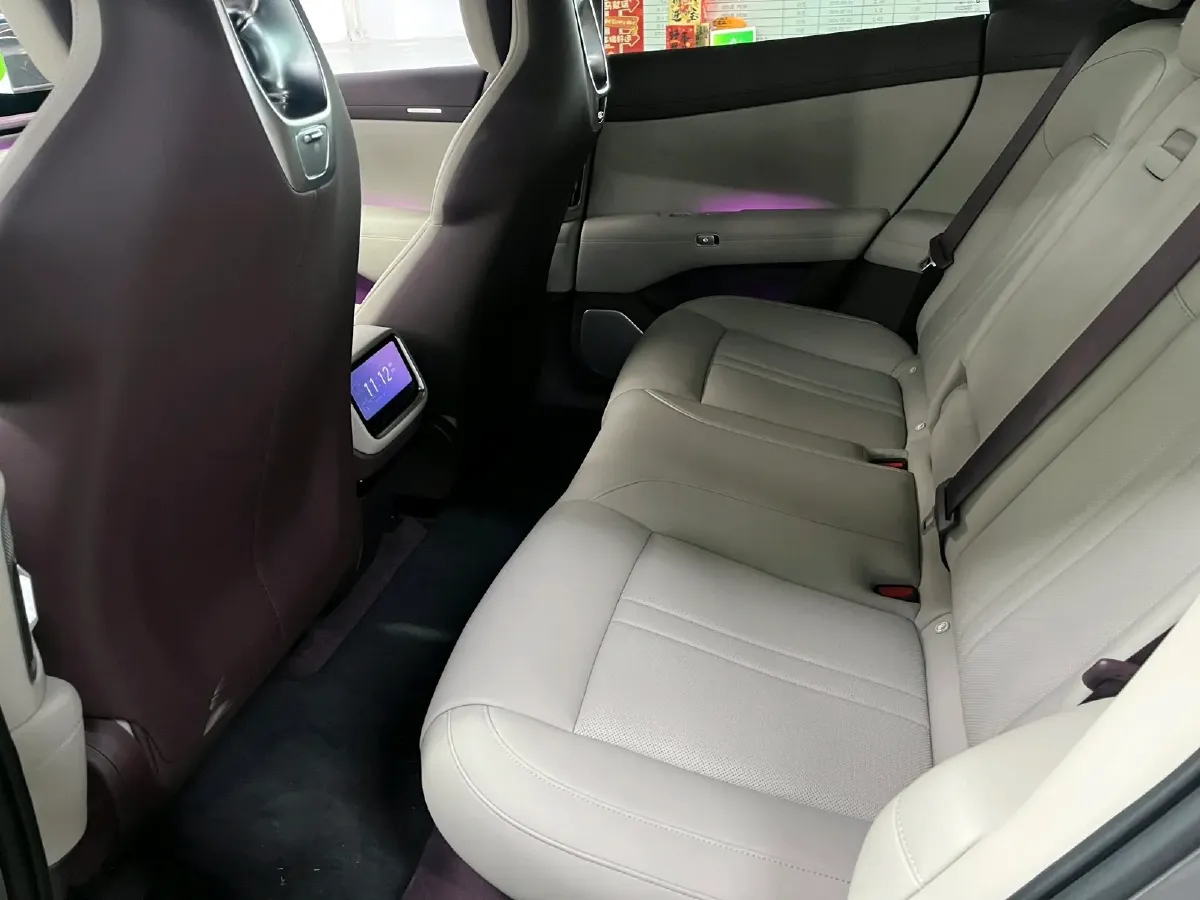 2025 MI YU7 BEV 96.3KWH,autocango,china used car exporter,china ev exporter,chinese used car exporter,chinese used ev exporter