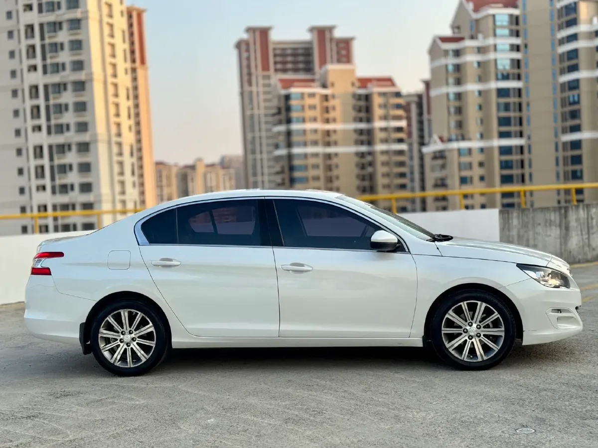 2014 Peugeot 408 1.8L 139HP L4 6AT,autocango,china used car exporter,china ev exporter,chinese used car exporter,chinese used ev exporter