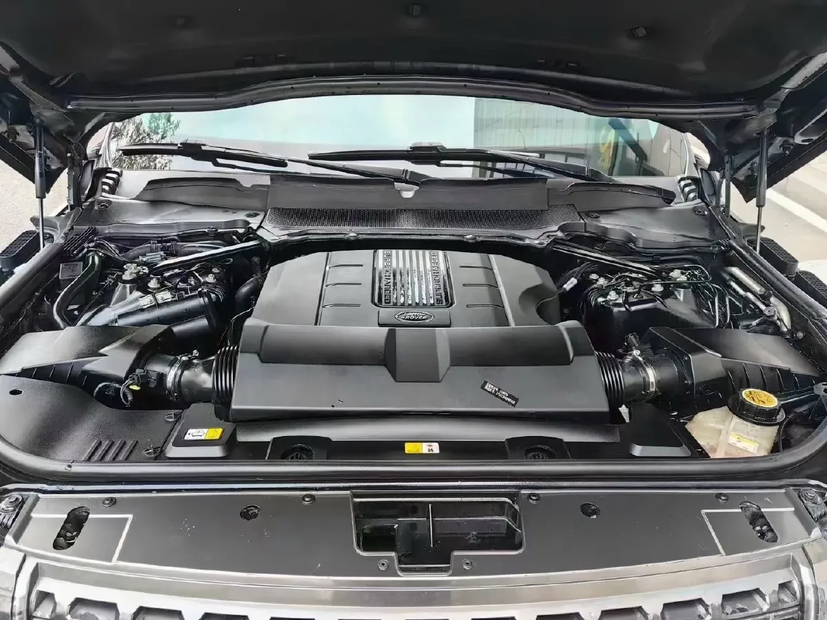 2017 Land Rover Range Rover 3.0T 340HP V6 8AT,autocango,china used car exporter,china ev exporter,chinese used car exporter,chinese used ev exporter