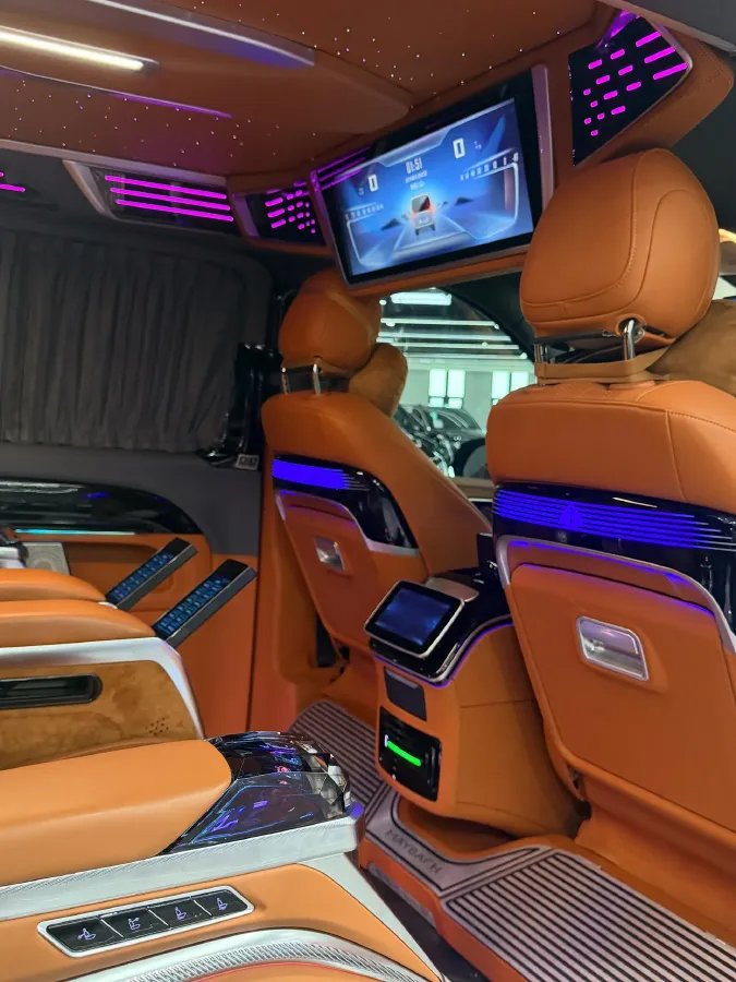 2023 Mercedes-Benz Vito 2.0T 211HP L4 9AT,autocango,china used car exporter,china ev exporter,chinese used car exporter,chinese used ev exporter