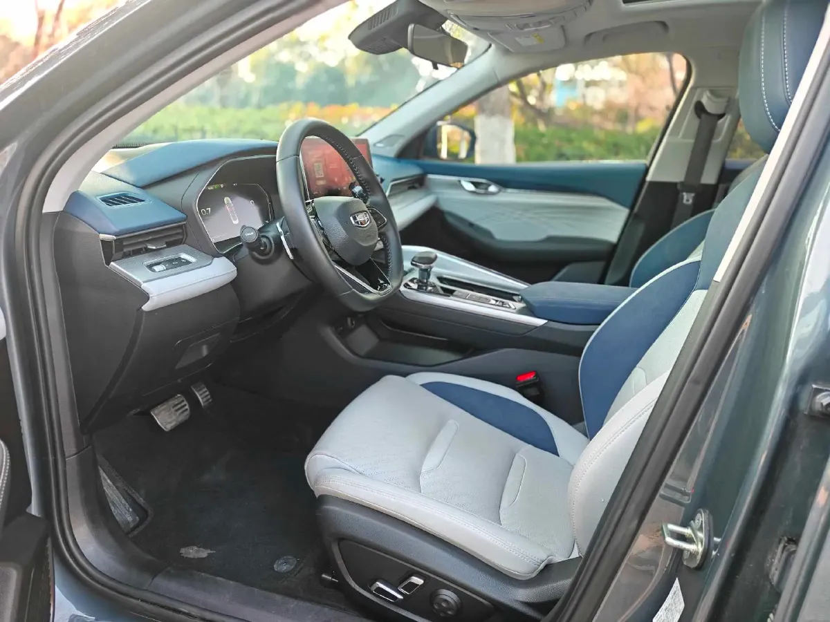 2021 Geely Preface 2.0T 190HP L4 7DCT,autocango,china used car exporter,china ev exporter,chinese used car exporter,chinese used ev exporter