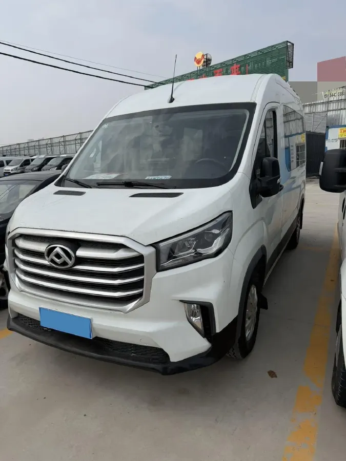 2020 MAXUS XinTu V90 2.0T 148HP L4 6MT,autocango,china used car exporter,china ev exporter,chinese used car exporter,chinese used ev exporter