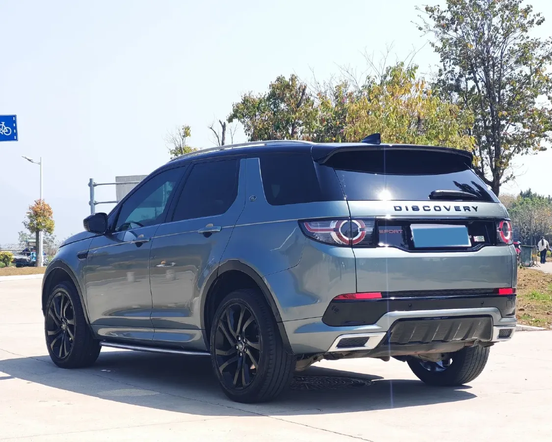 2019 Land Rover Discovery Sport 2.0T 241HP L4 9AT,autocango,china used car exporter,china ev exporter,chinese used car exporter,chinese used ev exporter
