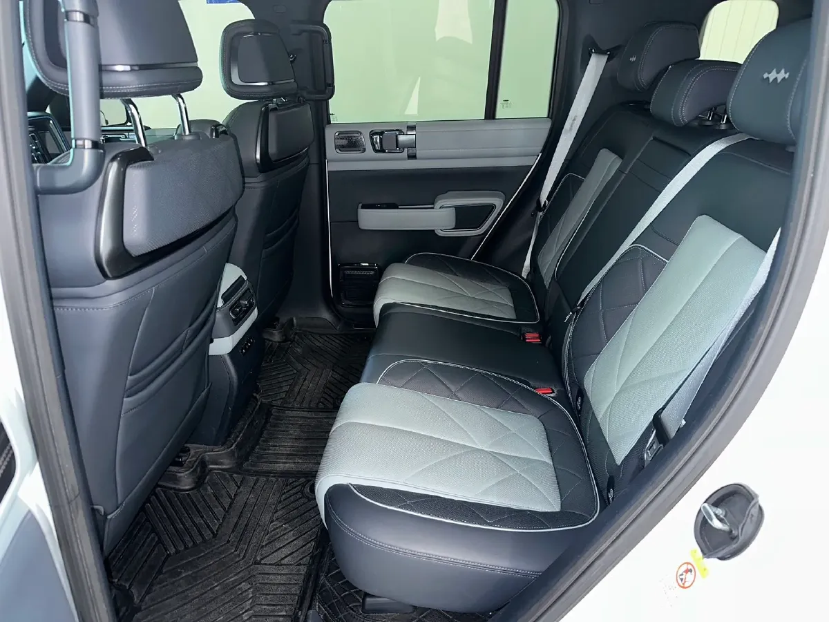 2023 Toyota Crown Kluger 2.5L 189HP L4 E-CVT Hybrid,autocango,china used car exporter,china ev exporter,chinese used car exporter,chinese used ev exporter