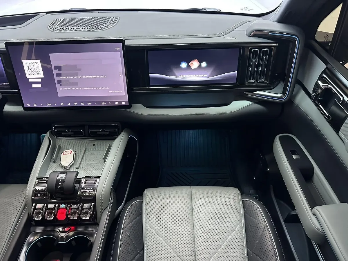 2023 Toyota Crown Kluger 2.5L 189HP L4 E-CVT Hybrid,autocango,china used car exporter,china ev exporter,chinese used car exporter,chinese used ev exporter