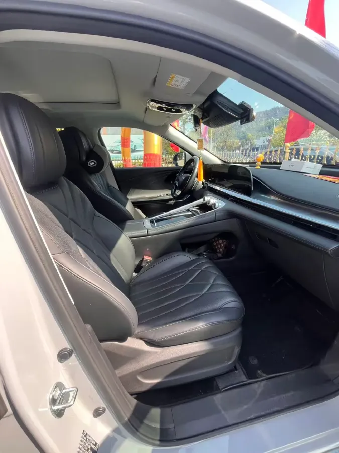 2023 Exceed RX 2.0T 261HP L4 7DCT,autocango,china used car exporter,china ev exporter,chinese used car exporter,chinese used ev exporter