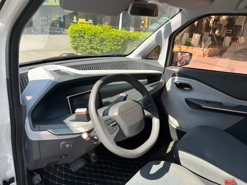 2018 BaoJun E100 BEV 19.2KWH,autocango,china used car exporter,china ev exporter,chinese used car exporter,chinese used ev exporter