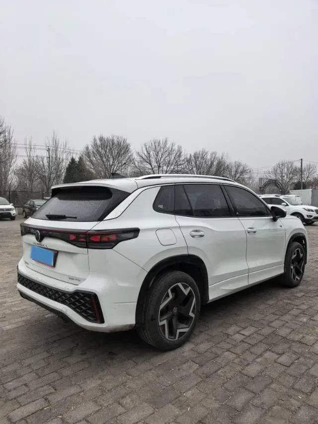 2025 Volkswagen Tayron 2.0T 186HP L4 7DCT,autocango,china used car exporter,china ev exporter,chinese used car exporter,chinese used ev exporter