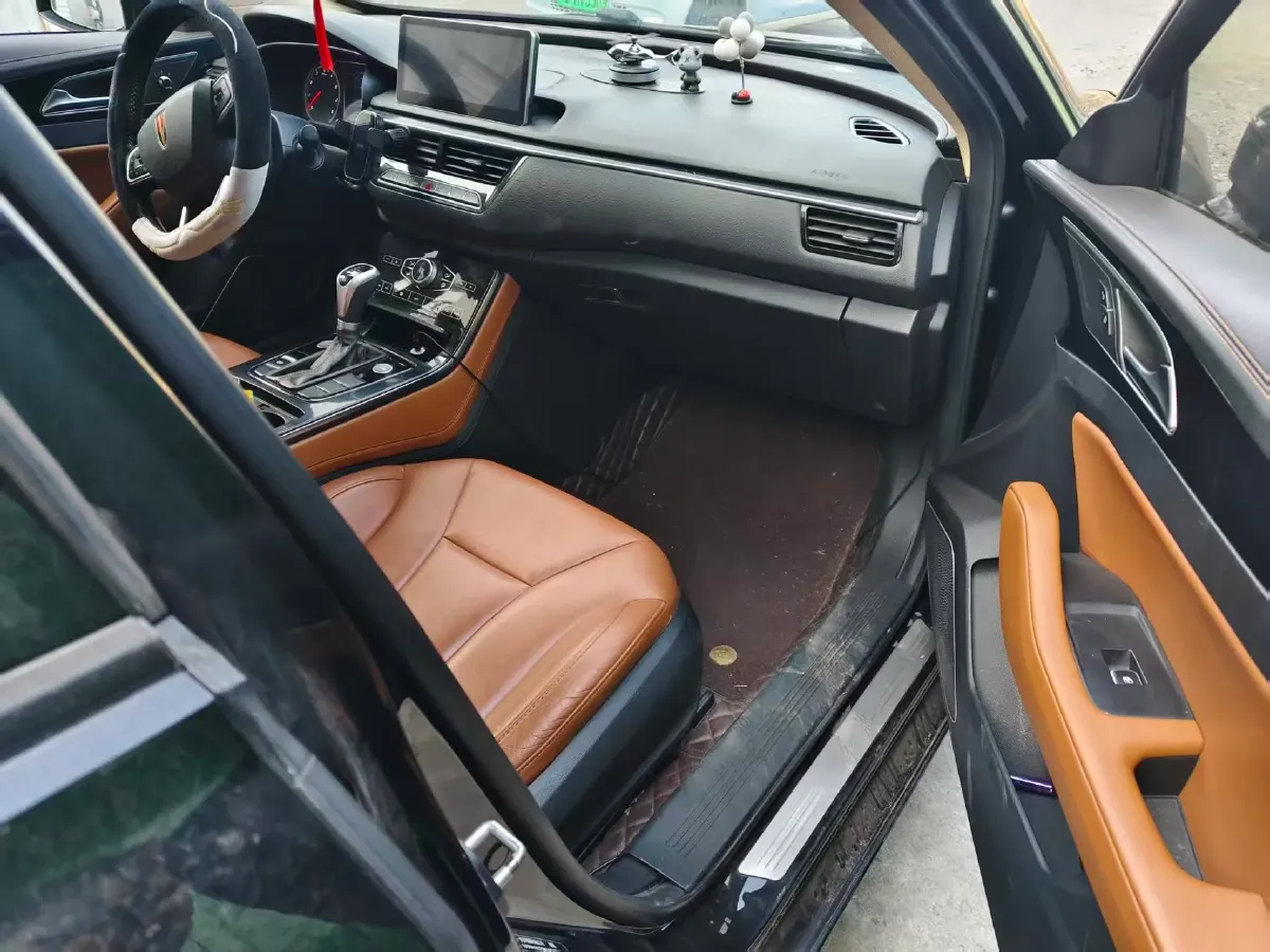 2019 HongQi H5 1.8T 180HP L4 6AT,autocango,china used car exporter,china ev exporter,chinese used car exporter,chinese used ev exporter