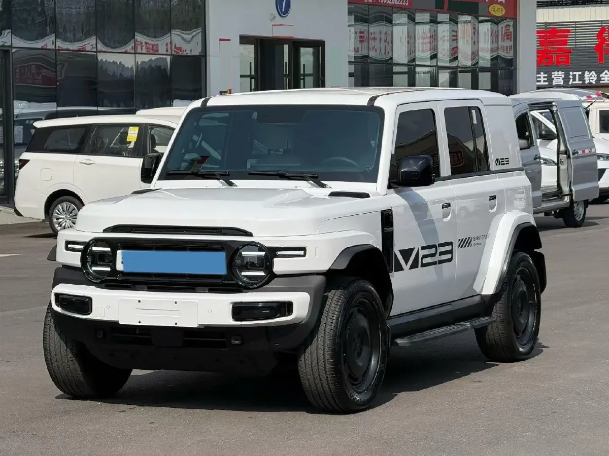 2025 Yufeng Auto Golden Warehouse BEV,autocango,china used car exporter,china ev exporter,chinese used car exporter,chinese used ev exporter