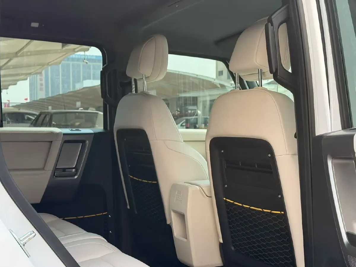 2025 Yufeng Auto Golden Warehouse BEV,autocango,china used car exporter,china ev exporter,chinese used car exporter,chinese used ev exporter