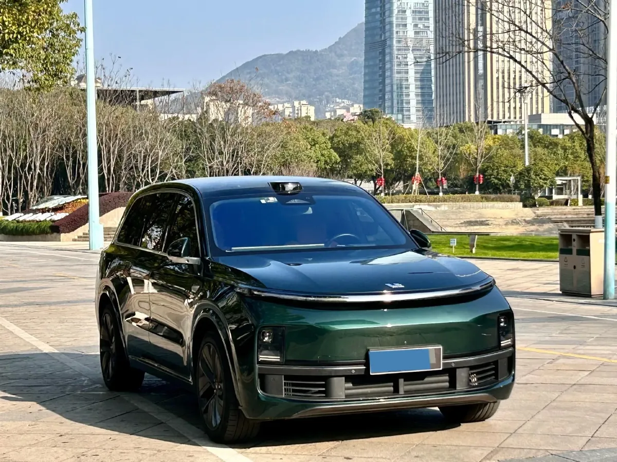 2022 Li L9 Range Extended 154HP REEV 42.6KWH,autocango,china used car exporter,china ev exporter,chinese used car exporter,chinese used ev exporter