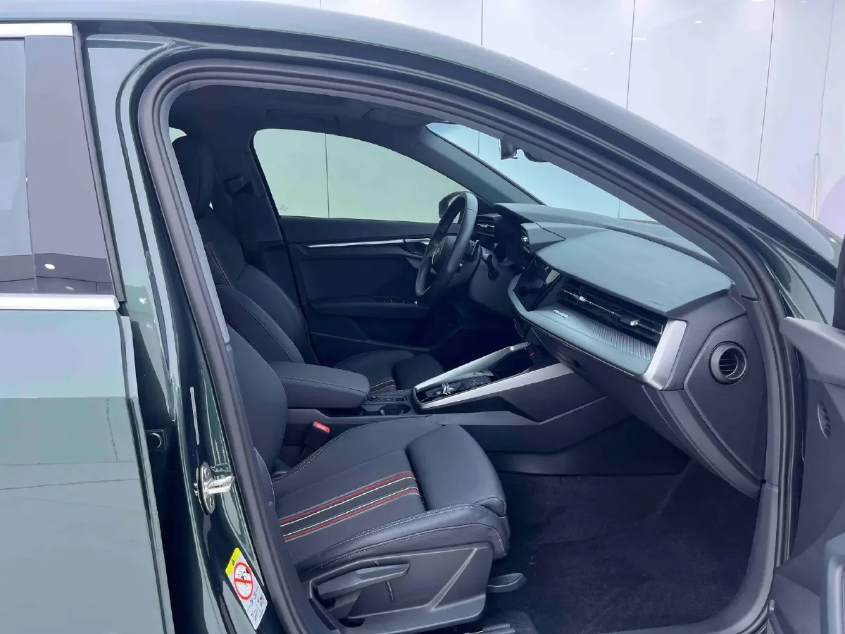 2022 Audi A3 1.4T 150HP L4 7DCT,autocango,china used car exporter,china ev exporter,chinese used car exporter,chinese used ev exporter