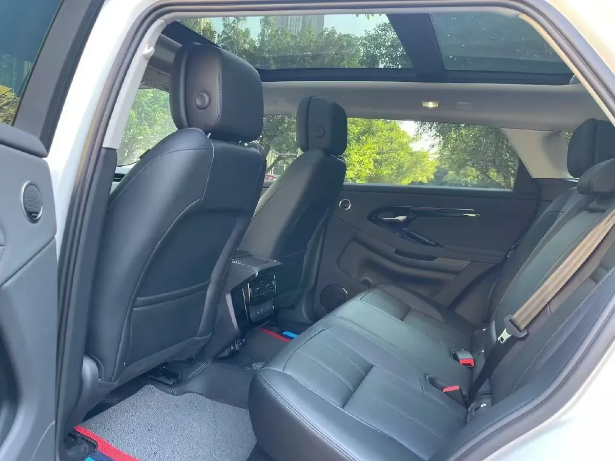 2024 Land Rover Range Rover Evoque 2.0T 249HP L4 9AT,autocango,china used car exporter,china ev exporter,chinese used car exporter,chinese used ev exporter